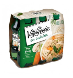 Villageoise en cuisine Vin...
