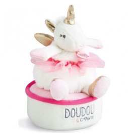 DOUDOU ET COMPAGNIE Lucie...