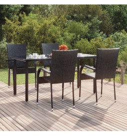 Mobilier à dîner de jardin...