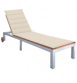 Chaise longue avec coussin...