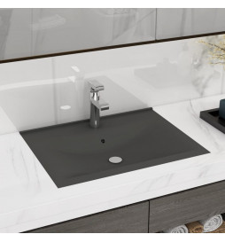 Lavabo avec trou de robinet...