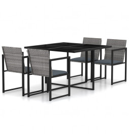 Mobilier à dîner de jardin...