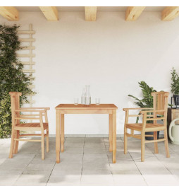 Ensemble à dîner de jardin...