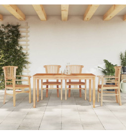 Ensemble à dîner de jardin...