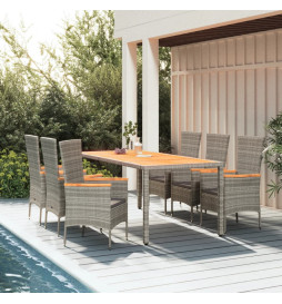 Mobilier à dîner de jardin...