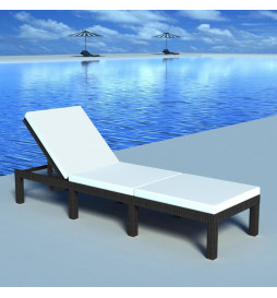 Chaise longue avec coussin...