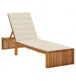 Chaise longue avec coussin...
