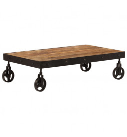 Table basse avec roulettes...