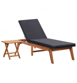 Chaise longue avec table...