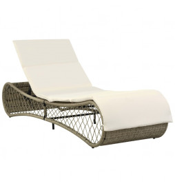 Chaise longue avec coussin...