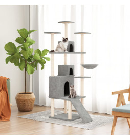 Arbre à chat avec griffoirs...