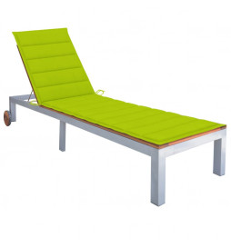 Chaise longue avec coussin...
