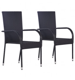 Chaises empilables...