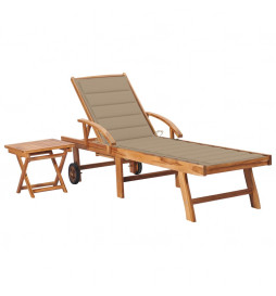 Chaise longue avec table et...