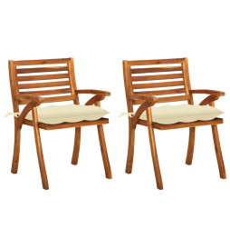 Chaises à dîner de jardin...