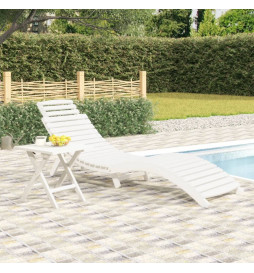 Chaise longue avec table...